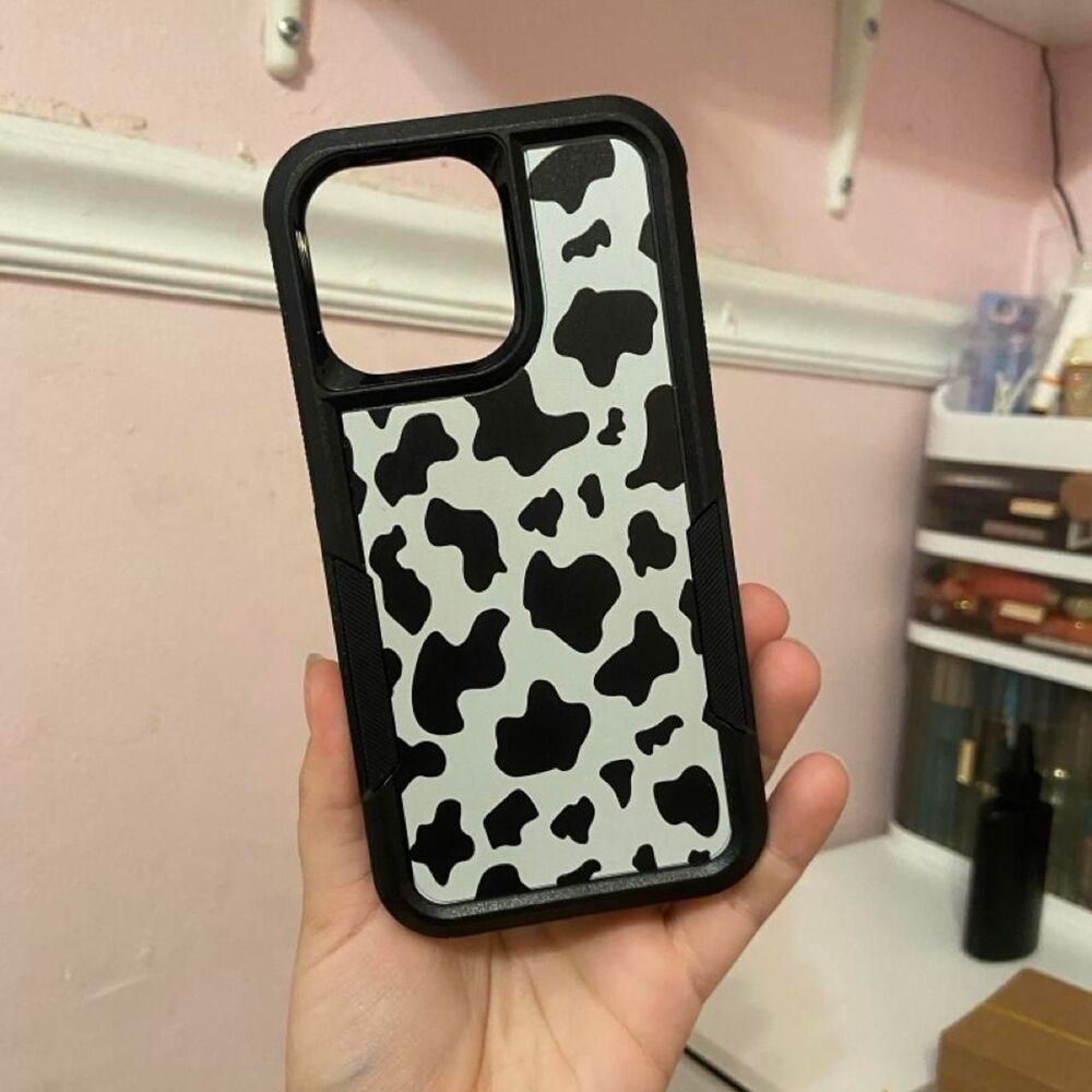 IPhone 14 Pro Max Cow Case